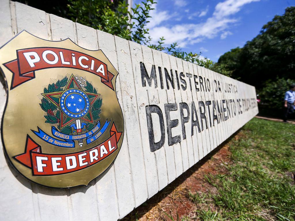 Policiais cumprem 19 mandados de busca e apreens&atilde;o no Distrito Federal, Paran&aacute; e em S&atilde;o Paulo
