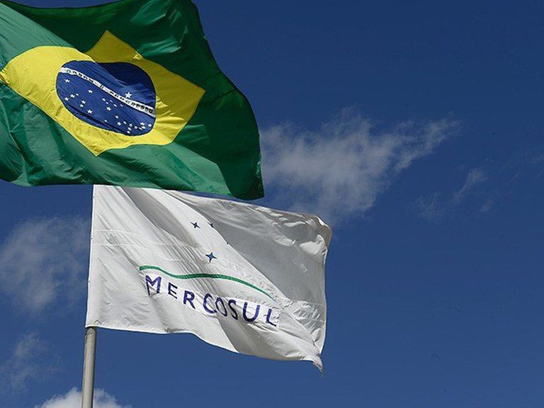 Brasil envia a parceiros do Mercosul proposta a acordo com UE Brasil envia a parceiros do Mercosul proposta a acordo com UE