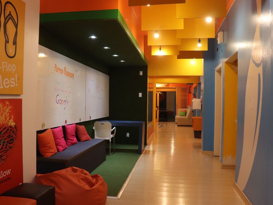 Ambientes descontraídos para acolher os alunos Ambientes descontraídos para acolher os alunos