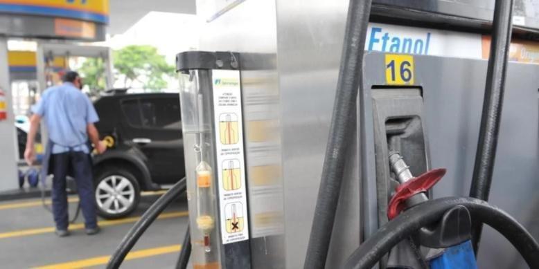 Redu&ccedil;&atilde;o no pre&ccedil;o de combust&iacute;veis nas refinarias foi anunciada na &uacute;ltima quarta-feira (17)