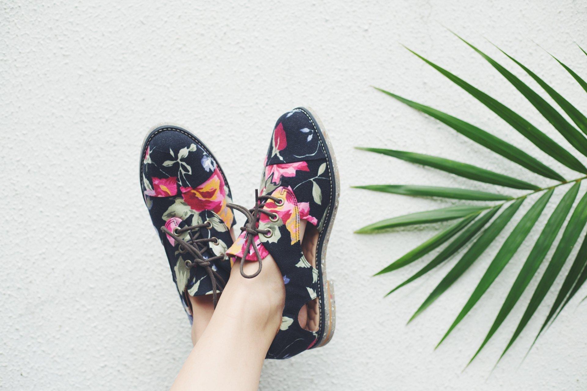 A Insecta Shoes n&atilde;o usa produtos de origem animal para produzir cal&ccedil;ados e roupas veganos