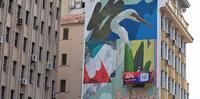 Kelvin Koubik é um dos quatro artistas convidados para pintar os murais no Centro Histórico de Porto Alegre.
