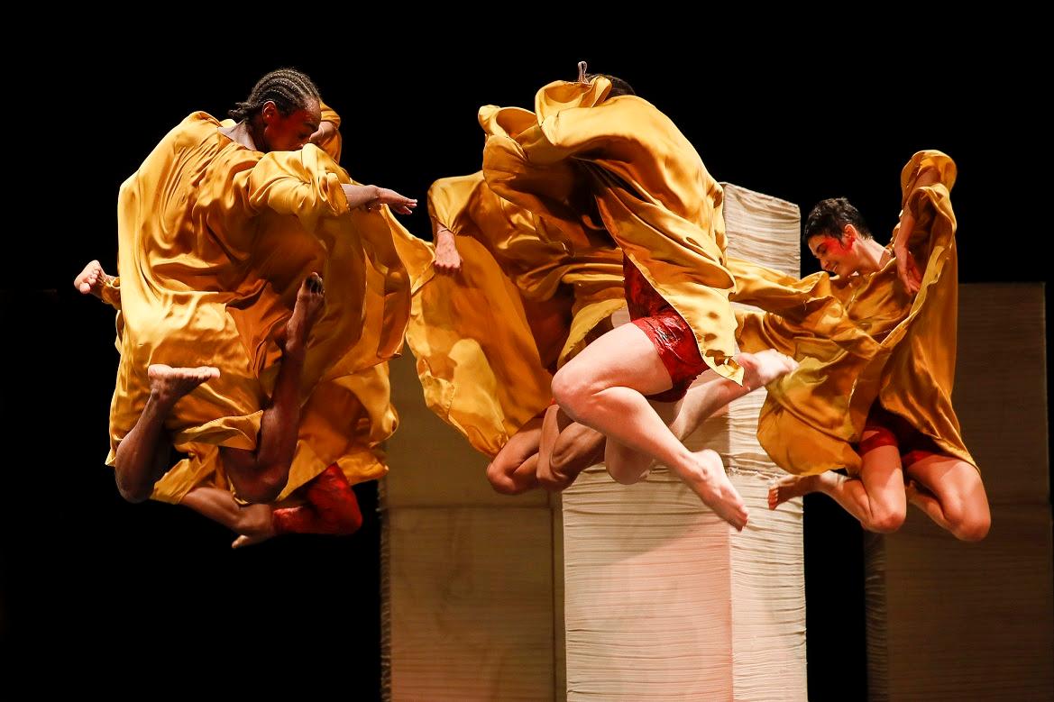 Espet&aacute;culo estreou no Brasil em outubro de 2021.