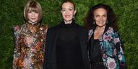 Marta Ortega, ao centro, com a jornalista Anna Wintour e estilista Diane von Furstenberg