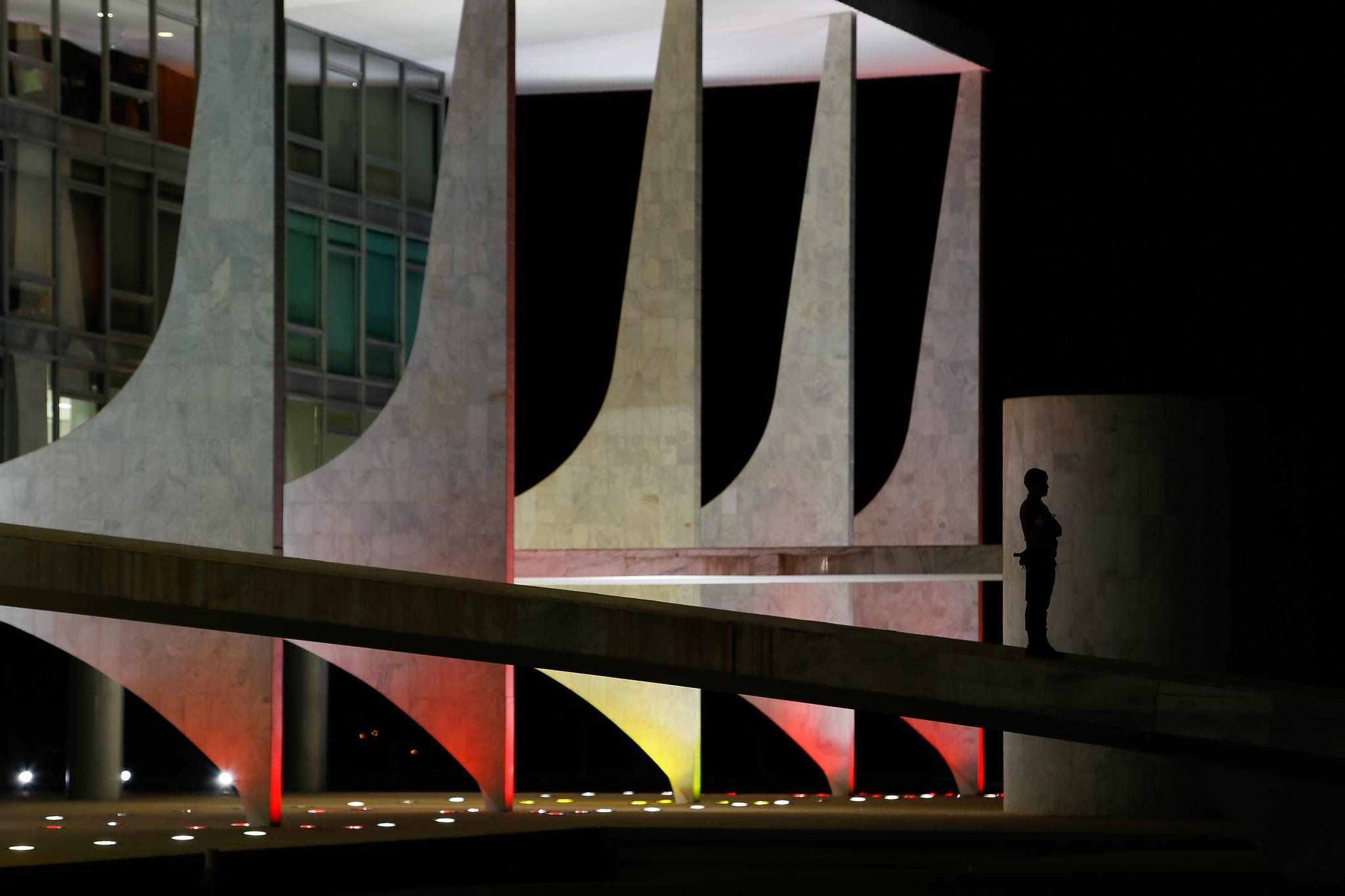 MDB, Uni&atilde;o Brasil, PSB, PSD e PDT comandam 13 minist&eacute;rios