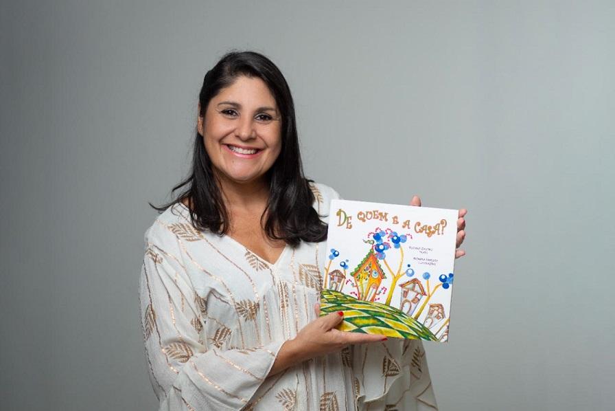 Livro &ldquo;De Quem &eacute; a Casa?&rdquo; &eacute; o 13&deg; titulo da carreira de Rosane Castro