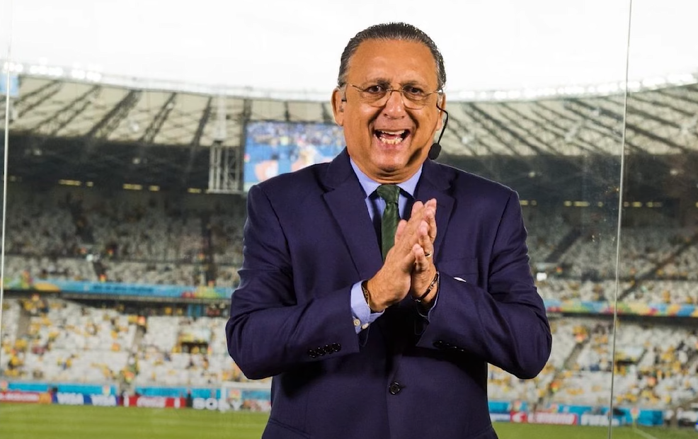 "N&atilde;o d&aacute; pra ser assim! N&atilde;o temos time!", exclamou Galv&atilde;o