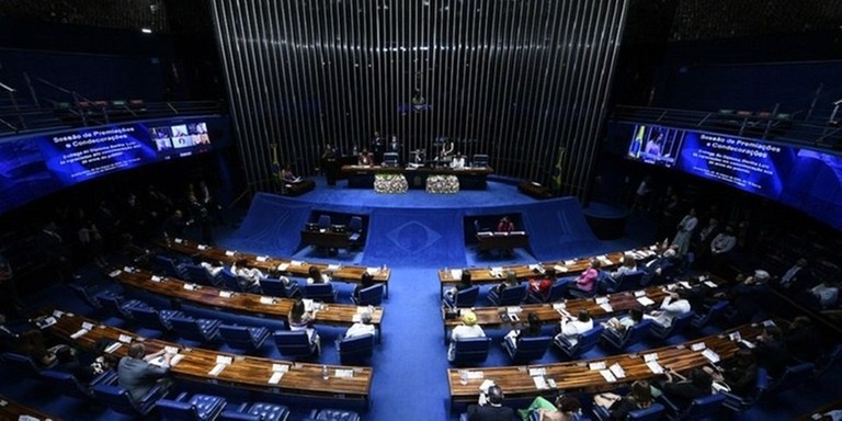 Marco fiscal proposto pelo governo é “extremamente complexo”, avaliam analistas do Senado Marco fiscal proposto pelo governo é “extremamente complexo”, avaliam analistas do Senado