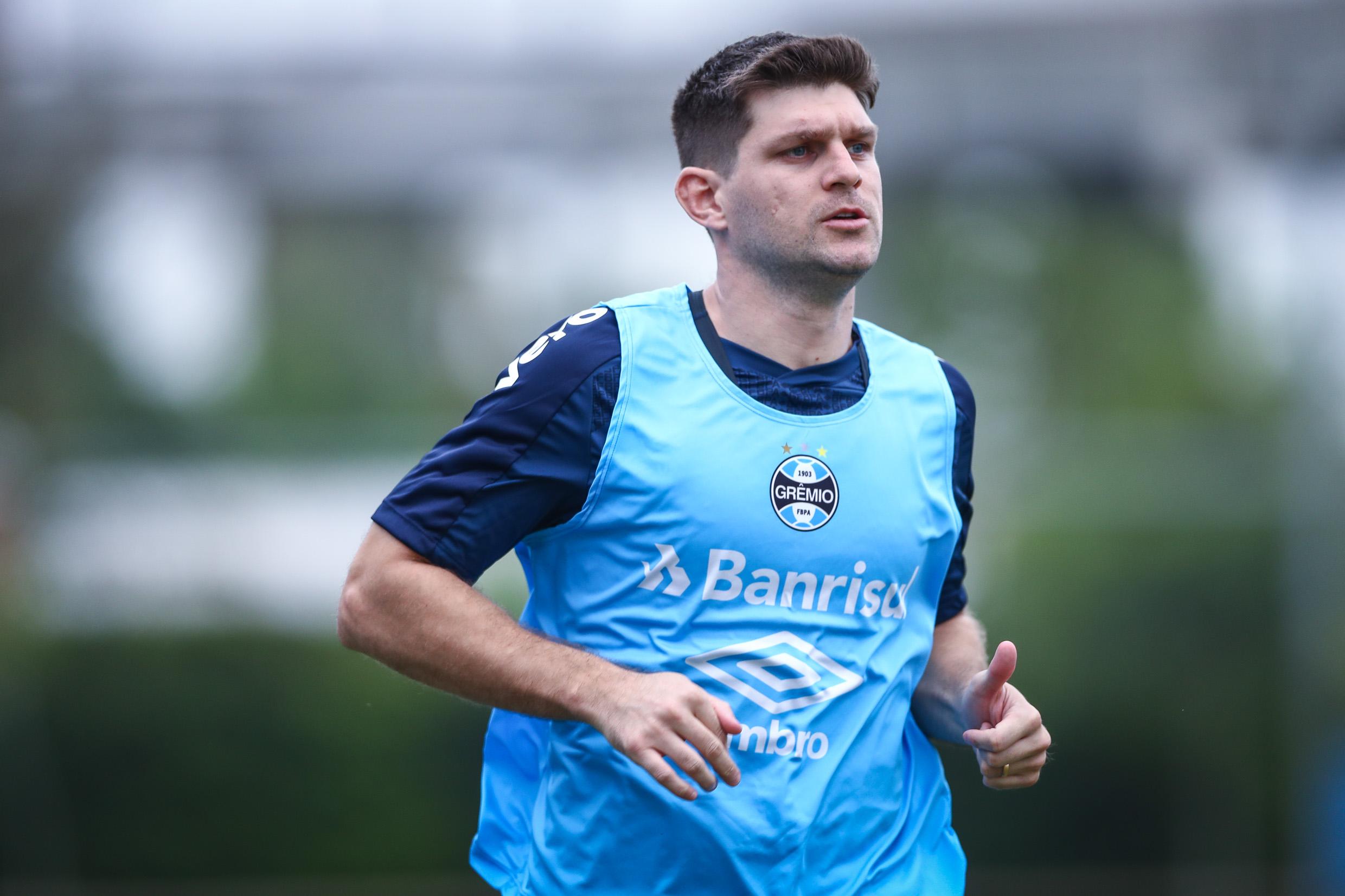 Kannemann pode deixar o Gr&ecirc;mio