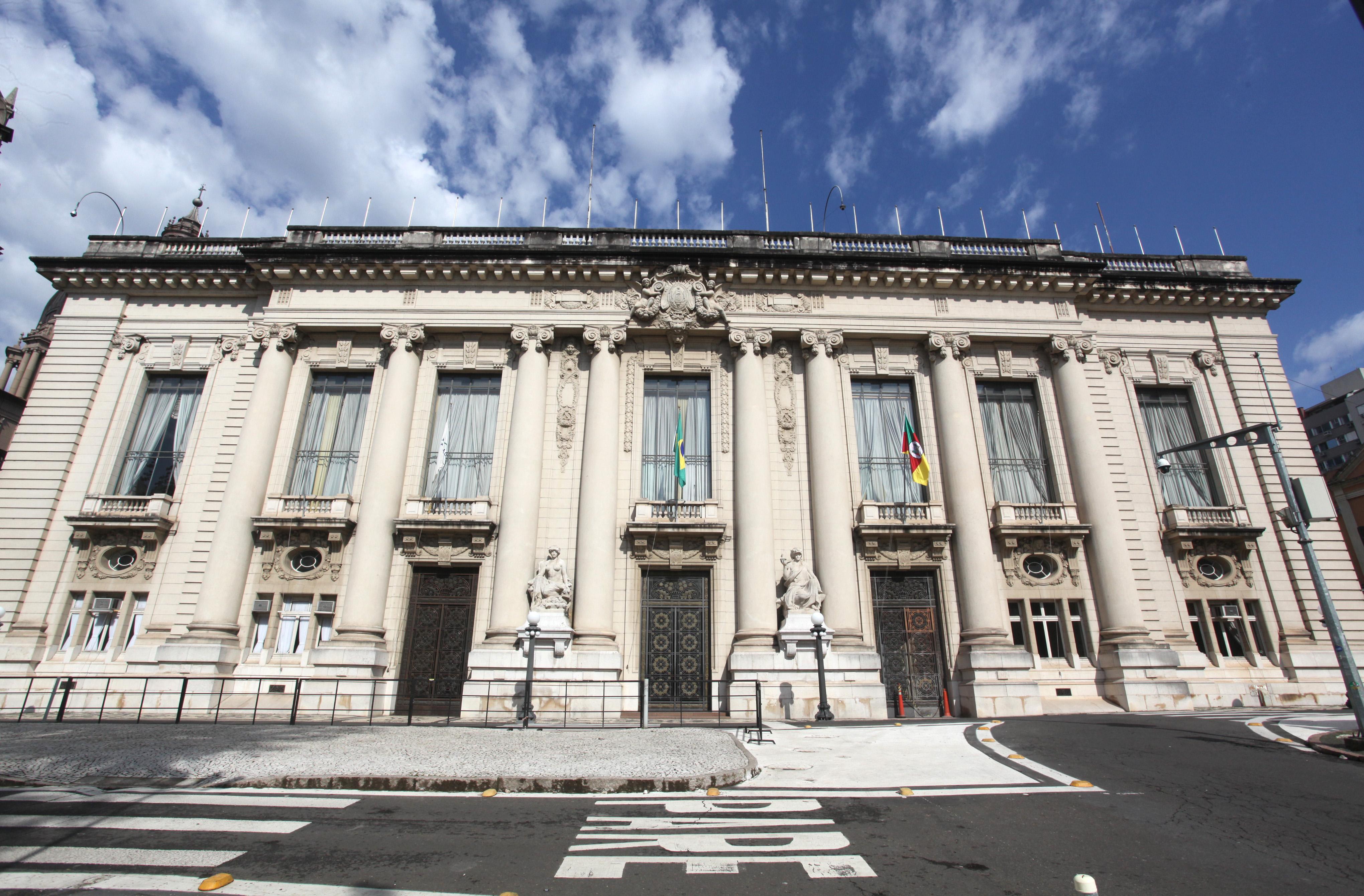 "Governador precisar&aacute; mostrar a que veio" projeta diretora do IPO