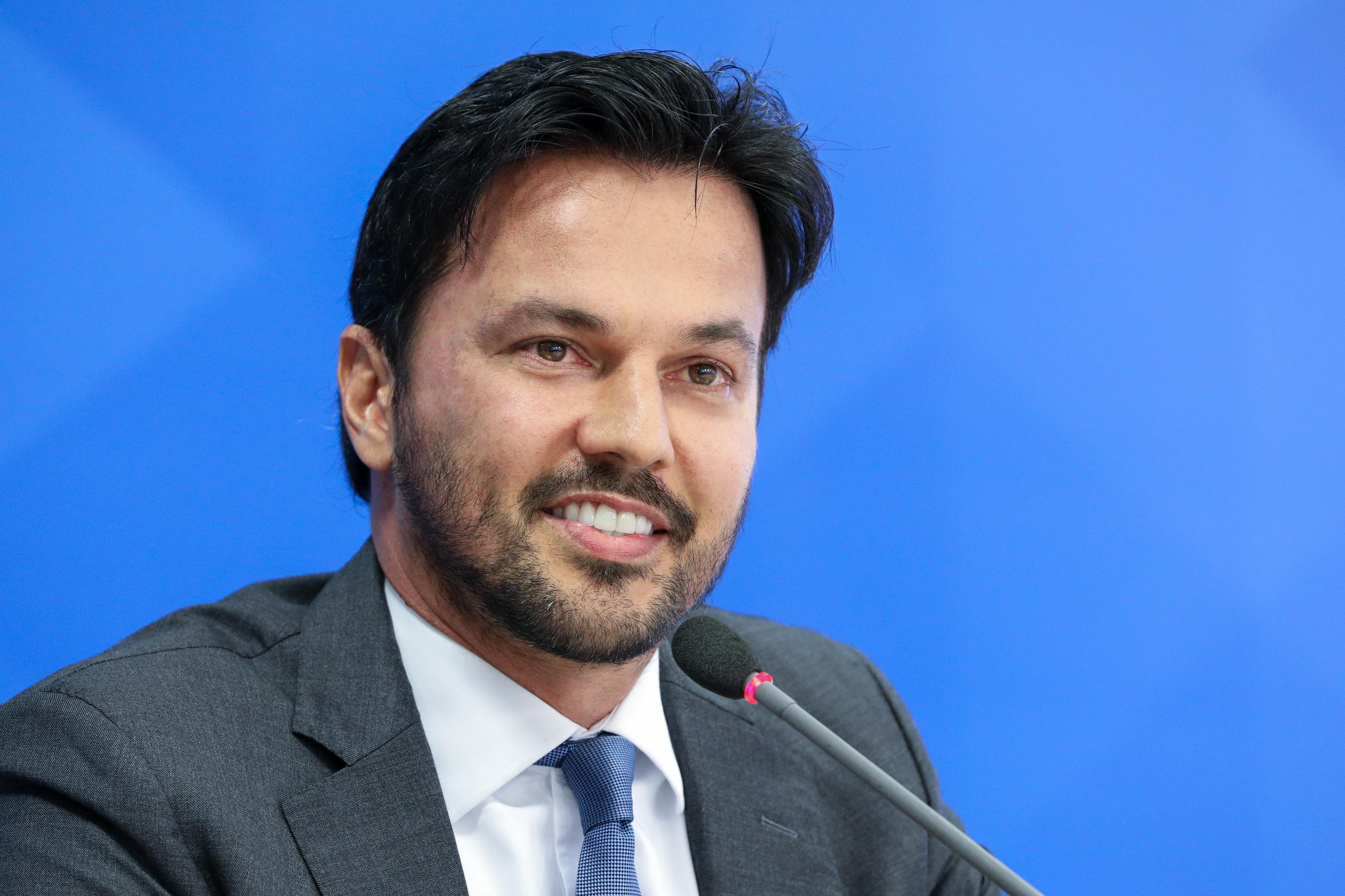 O ministro das Comunica&ccedil;&otilde;es, F&aacute;bio Faria, fala em entrevista ao Correio do Povo sobre o programa de  inclus&atilde;o digital Wi-Fi Brasil.