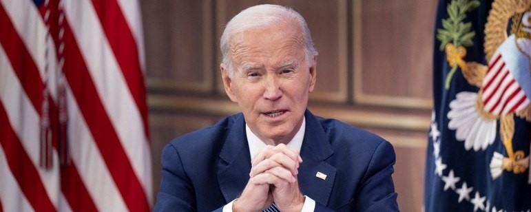 "Comando Sul dos Estados Unidos conduzirá operações de voo dentro da Guiana em 7 de dezembro". "Comando Sul dos Estados Unidos conduzirá operações de voo dentro da Guiana em 7 de dezembro".