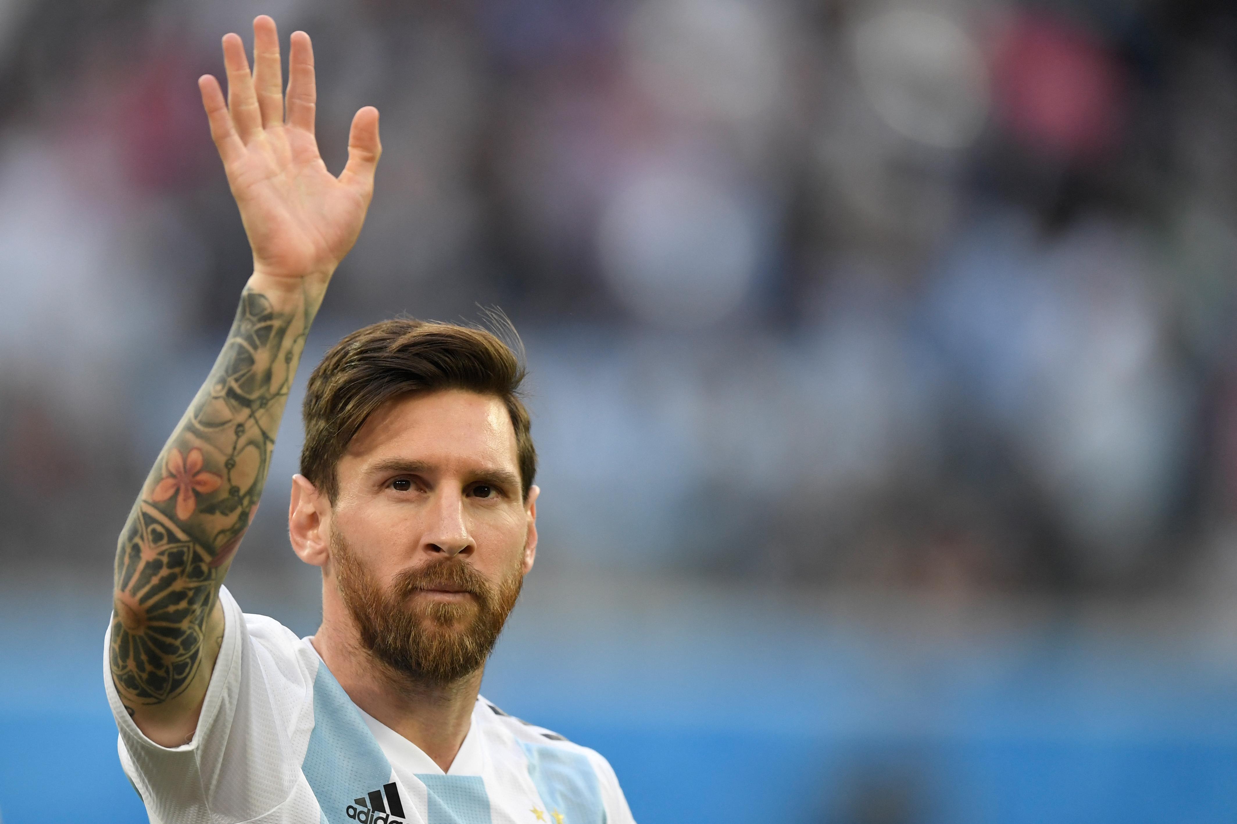 Em 2022, Lionel Messi ganhou a Copa do Catar com a "Albiceleste" e se despediu da competi&ccedil;&atilde;o