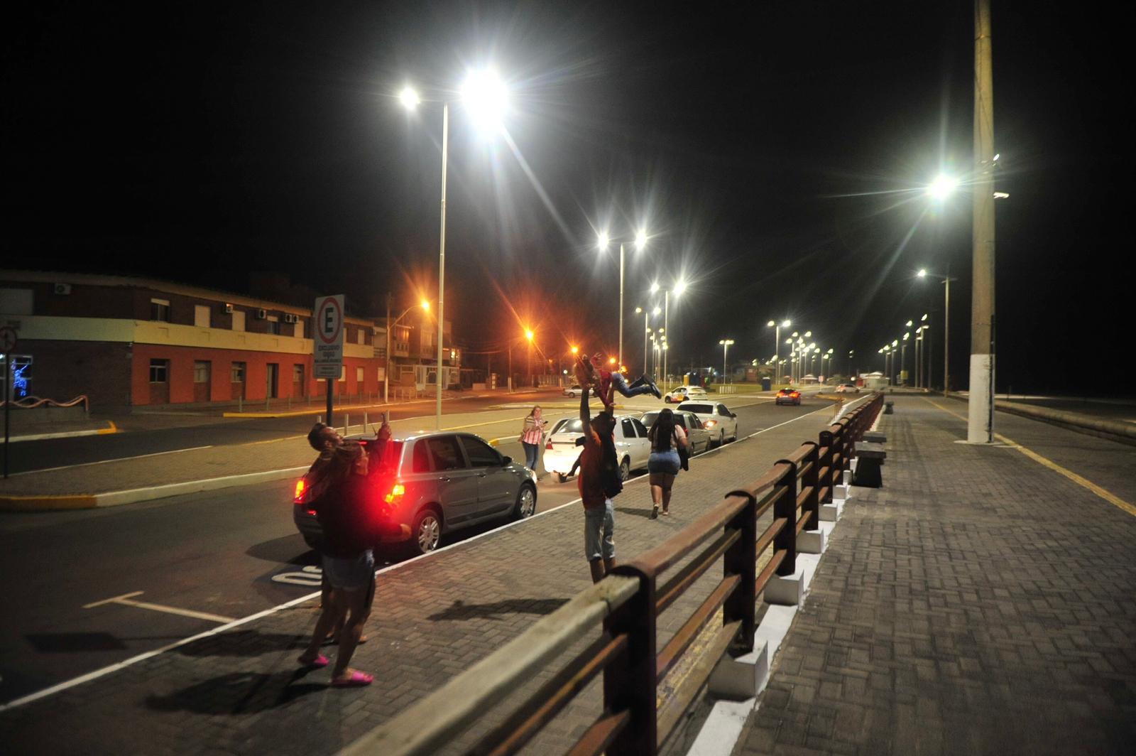 Cal&ccedil;ad&atilde;o de Imb&eacute;: popula&ccedil;&atilde;o se sente mais segura com ilumina&ccedil;&atilde;o refor&ccedil;ada