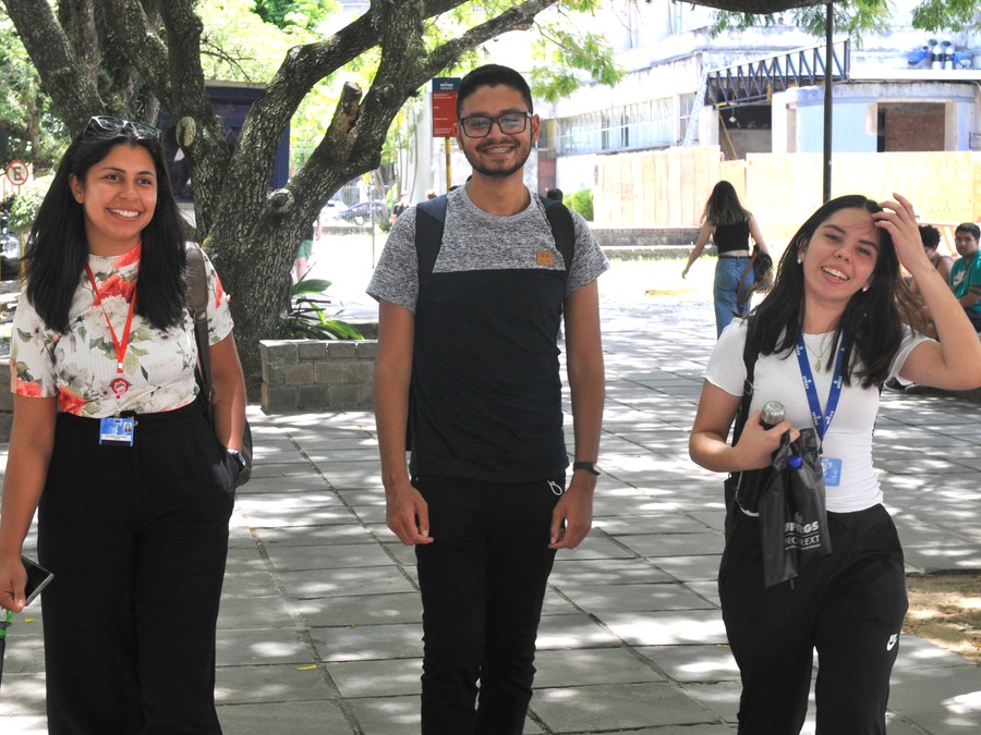 Alunos dão continuidade ao semestre 2022/2, que se encerra em abril Alunos dão continuidade ao semestre 2022/2, que se encerra em abril