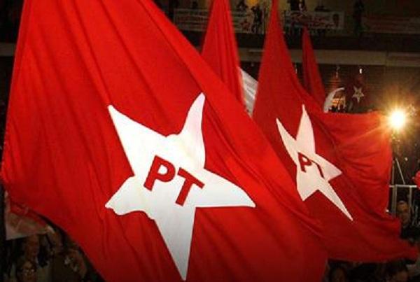 Democracia interna do PT h&aacute; algum tempo vem sendo paulatinamente abandonada