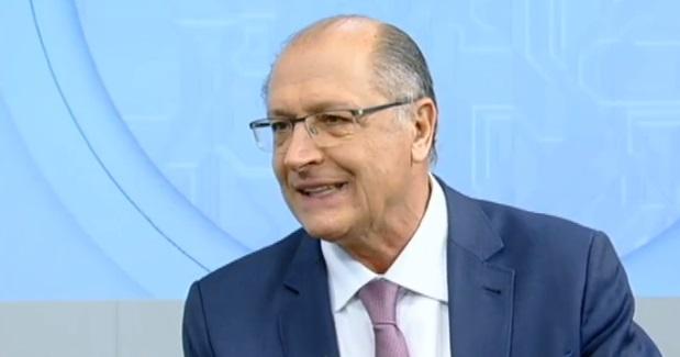 "Duas boas not&iacute;cias. Duas vit&oacute;rias no Congresso Nacional", afirmou presidente em exerc&iacute;cio