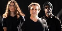Rafael Frejat, Roberto Frejat e Maurício Almeida formam o Frejat Trio, que se apresenta em Porto Alegre neste sábado à noite