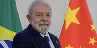 Presidente da República retorna da China com a promessa de oficializar proposta para substituir o teto de gastos