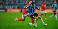 Com mudança de esquema, Grêmio mira chegada no pelotão da frente do Brasileirão após Gre-Nal 