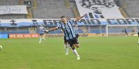 Gol no Gre-Nal é promessa cumprida por Suárez no Grêmio 