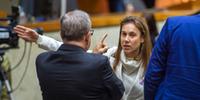 Idenir Cecchim e Mari Pimentel discutiram sobre a validade dos pedidos de abertura das CPIs