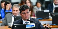 Moro entra em embate com hacker 