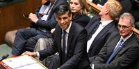 Rishi Sunak completa um ano em Downing Street com pouco a celebrar