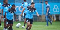 Cuiabano e Kannemann voltam a ser opções para o Grêmio 