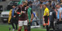 Atacante admitiu que dificilmente terá espaço no Flamengo com o esquema de Tite 