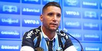 Grêmio contrata o meio-campista Thiago Neves para reforço na Temporada de 2020