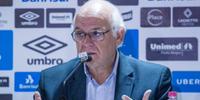 Presidente acredita o Grêmio ficará bem reforçado se contratar dois dos jogadores com que negocia 