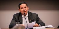 Mourão citou o prazo de cinco dias para distribuir o imunizante em todo o País, depois de comprada e estocada a vacina