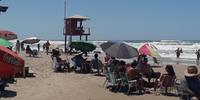 Veranistas foram para praia em Tramandaí