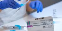 Suécia suspende administração de vacina da AstraZeneca