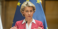 Von der Leyen denunciou em particular a suposta espionagem contra jornalistas