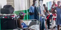  Haiti: terremoto deixa hospitais lotados de pessoas feridas