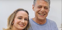 Chico Buarque e Carol Proner estão juntos desde 2017