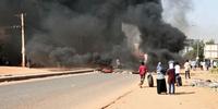 Exército do Sudão atira em manifestantes em protesto contra golpe de Estado
