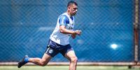 Grêmio prioriza organização ofensiva e defensiva em último treino antes de encarar o Atlético-MG 