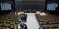 Texto foi aprovado com 312 votos a favor e 144 contra