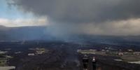 Na última quarta-feira, a lava do vulcão Cumbre Vieja voltou a alcançar as águas do Atlântico perto da praia de Los Guirres