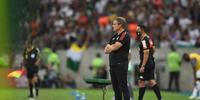 Treinador não permanecerá no estádio Beira-Rio