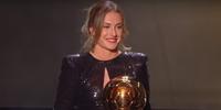 Alexia Putellas também ganhou a Bola de Ouro da revista France Football