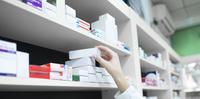 Cremers sustenta que a rede viola a Ética Médica, que veda a instalação de consultórios em farmácias