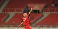 Meia anotou lindo gol no segundo tempo no Beira-Rio