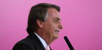 Bolsonaro receberá refugiados da guerra na Ucrânia 