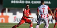 Inter voltou a jogar mal sob o comando de Medina 