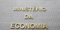 Ministério da Economia entregou LDO e fez nova projeção de salário mínimo