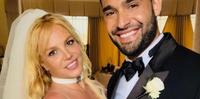 Jason Alexander tentou invadir o casamento de Britney Spears; Atual marido da cantora (na foto) é Sam Asghari